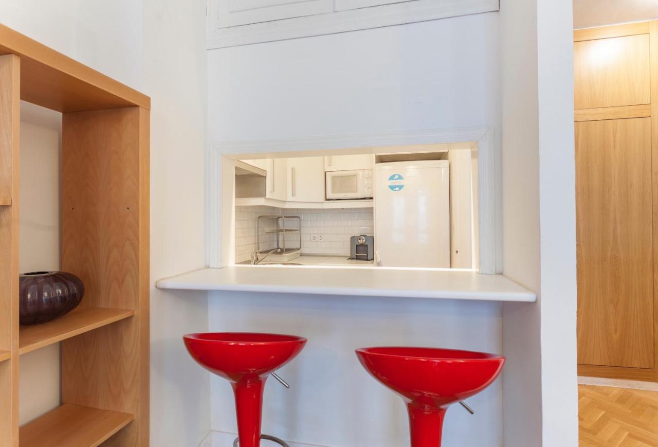 Apartamento MIT House Barquillo Duplex en Madrid Exterior foto