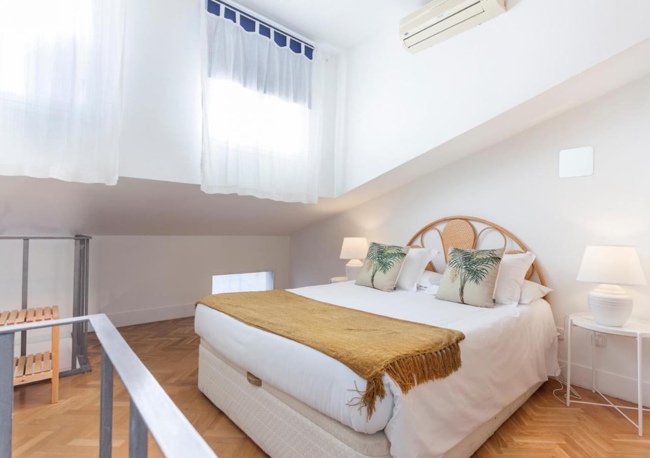 Apartamento MIT House Barquillo Duplex en Madrid Exterior foto